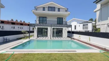 Villa in Ciftlik